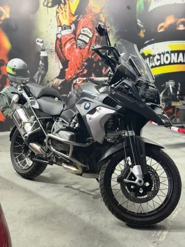 Bmw 1250 gs premium triple black