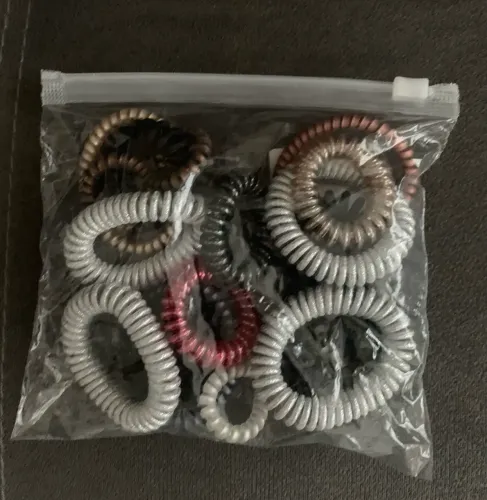 Kit com 16 Elásticos de Cabelo