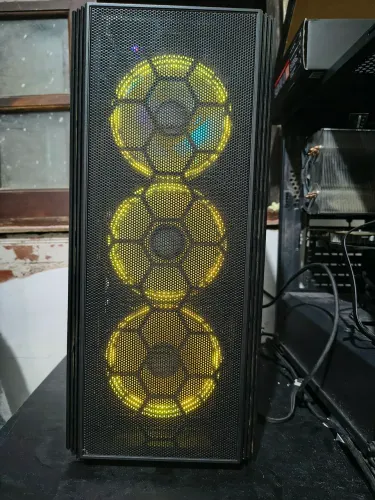 Pc Ryzen 5 1600 16GB de ram