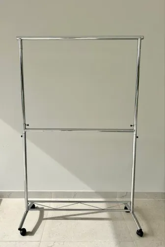 ARARA DE ROUPAS PROFISSIONAL DE AÇO CROMADO - SUPER REFORÇADA! EXCELENTE ESTADO!