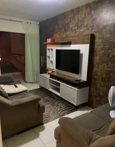 Vende-se no Jurunas (D)