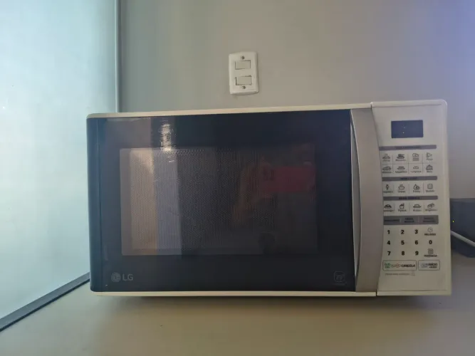 Microondas LG 30 litros impecável