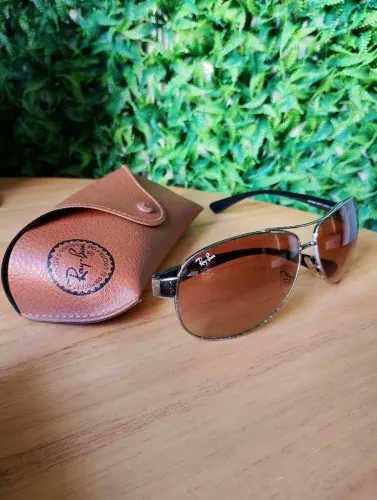 Óculos Ray-Ban 3386