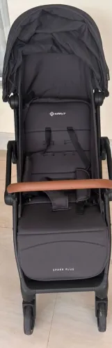 Carrinho de bebê Spark Plus da Safety 1st