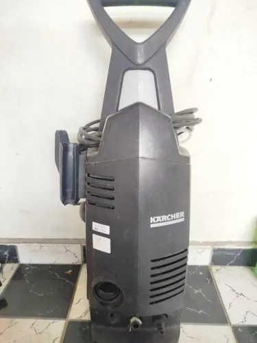 Vendo Lavadora de Alta Pressão Karcher K4 Black (127)