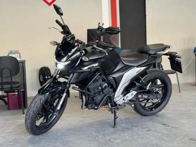 YAMAHA FZ25 FAZER 2022
