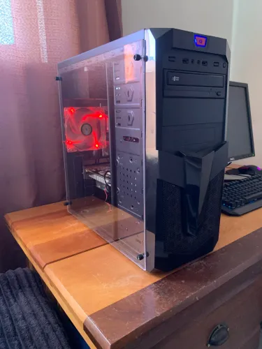 PC Gamer retrô/Estudos e jogos Leves