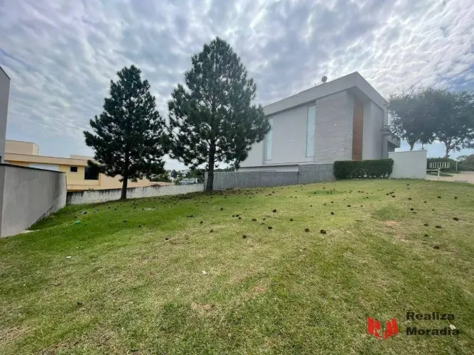 Terreno à venda na Granja Viana, em condominio de alto padrão R$ 1.526.000 - Granja Viana