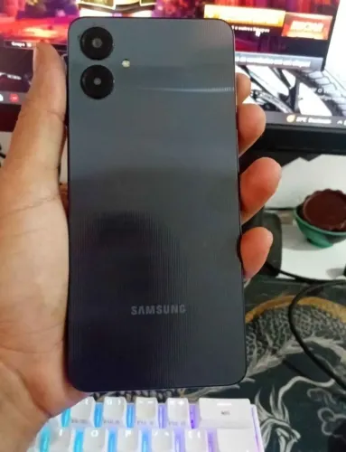 Samsung a06 