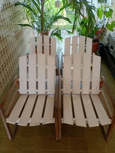 Kit cadeira de madeira 