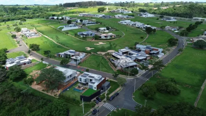 Terreno em Condomínio - Indaiatuba - Residencial Jardins do Golf - 1.000m².
