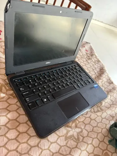 ? Notebook Dell Latitude 3190 SSD 128GB Windows 11 Pro