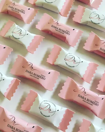 Balinha ,bombom personalizada com a sua logo ,brinde e mimos 
