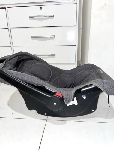 Cadeirinha fisher price 