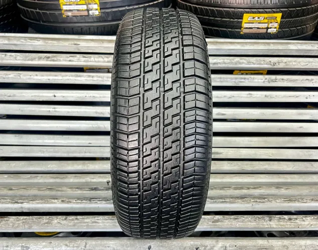 Pneu 185/70/13 Pirelli P400 (De Época, antigo) / Pneu 185/70R13