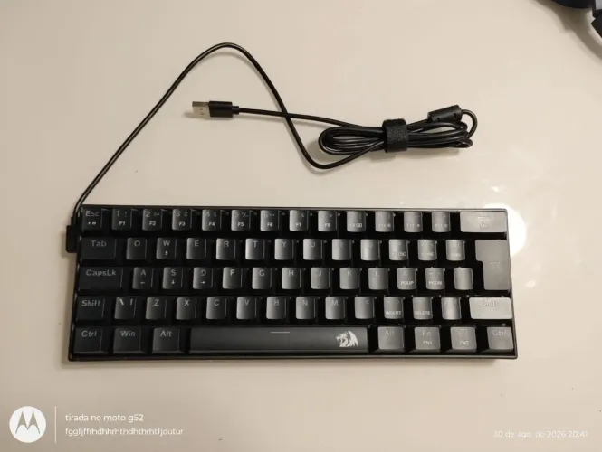 Teclado redragon modelo k606R