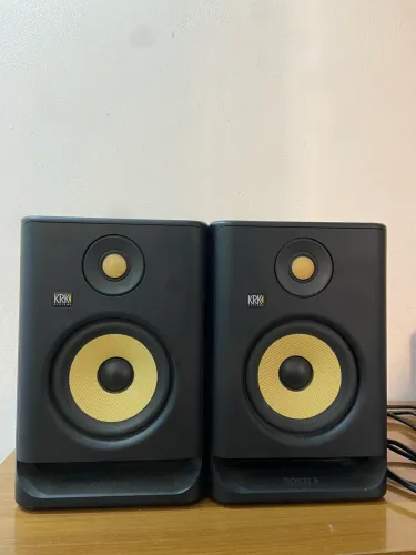 Par KRK Rokit 5 G5 em Excelente Estado