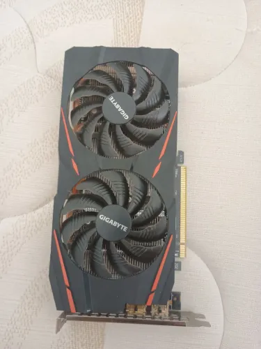 Placa de Vídeo RX 580