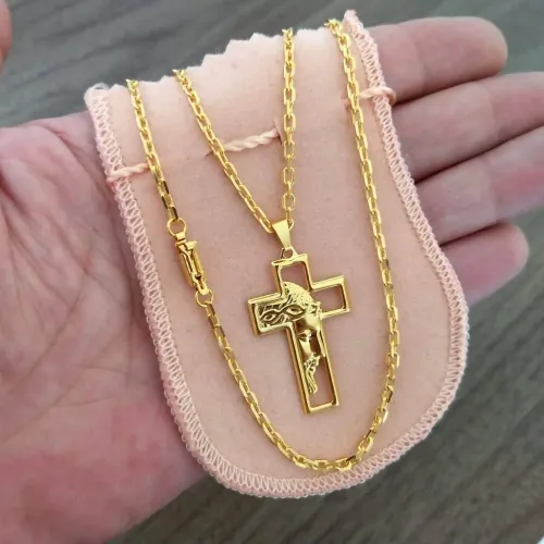 Corrente banhada a ouro 18k
