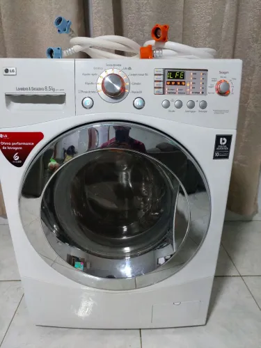LAVA E SECA LG 8.5 KG INVERTER