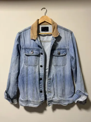 Jaqueta Jeans - Tamanho P