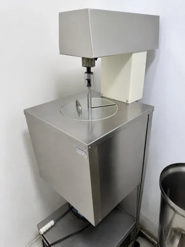 Máquina Produtora de Sorvete e Açaí - Produtora Descontínua