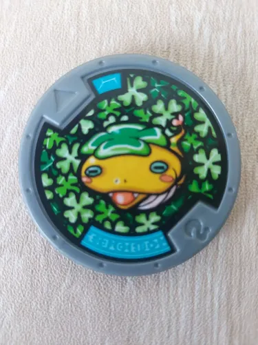 medalha yo-kai watch hasbro noko 2015