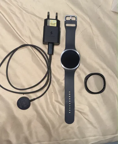 Relógio Samsung Galaxy Watch 8 MODELO LTE