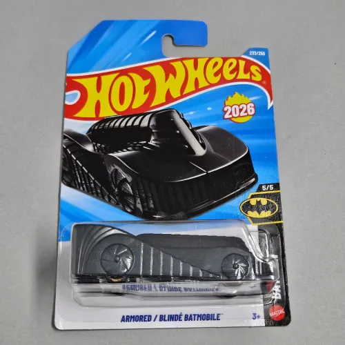 Hot Wheels Armored Batmobile Batman 2026 1 64