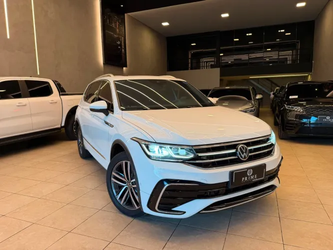 Volkswagen Tiguan Allspac R-line 300 TSI 2.0 2024