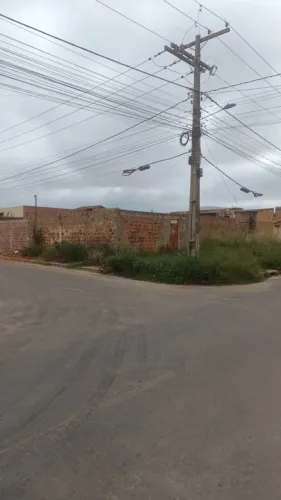 Lote de esquina no Loteamento Cidade Modelo!!!!