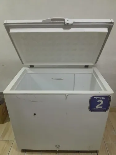 Freezer Horizontal Fricon 300L