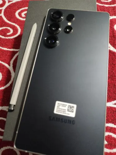 Samsung Galaxy S25 Ultra Black Titânio novo com Nota Fiscal