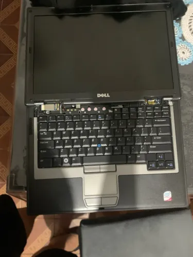 DELL D630 4GB DDR2 TUDO FUNCIONANDO