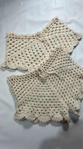 Short em crochê
