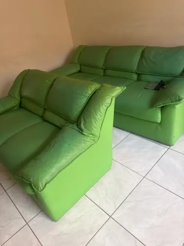 sofá 3 e dois lugares