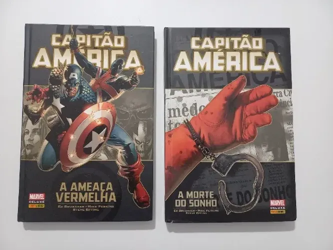 Lote com duas HQs do Capitão América - A Ameaça Vermelha e A Morte do Sonho
