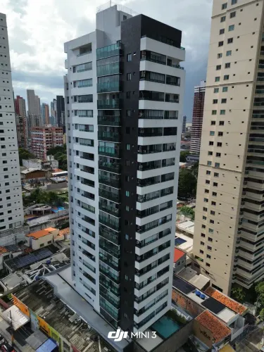APARTAMENTO A VENDA NO ED. VOGUE, COM 2/4, SENDO UM SUÍTE