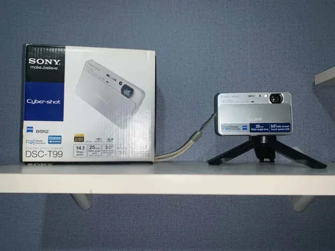 Cybershot sony t99 na caixa