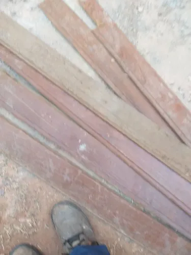 Tábuas de piso 38m2, valor 650.00