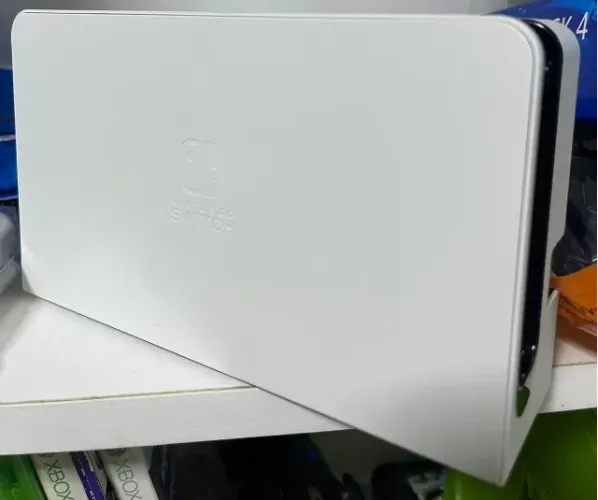 Dock Nintendo Switch OLED ORIGINAL novíssima!!! Nunca usada!