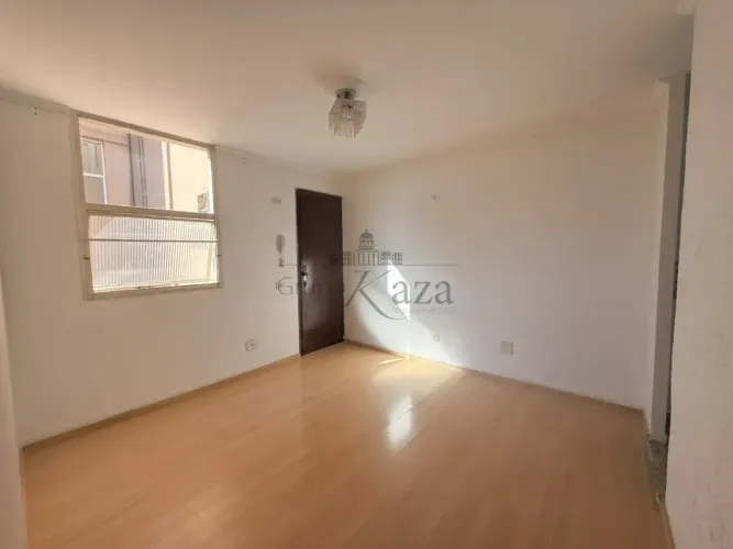 Apartamento/Padrão - Residencial 2 Dormitórios - 48m²- No bairro Bosque dos Eucaliptos - S