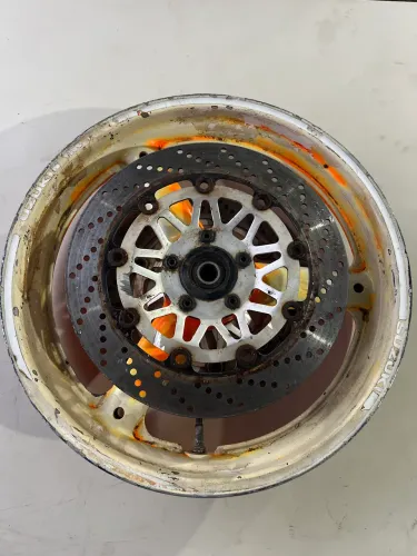 Roda Dianteira Marca Suzuki Modelo Rf 900r Ano 1998 Original (Usado)