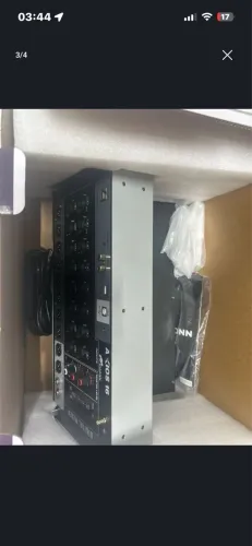 Vendo mesa axios 16 digital 