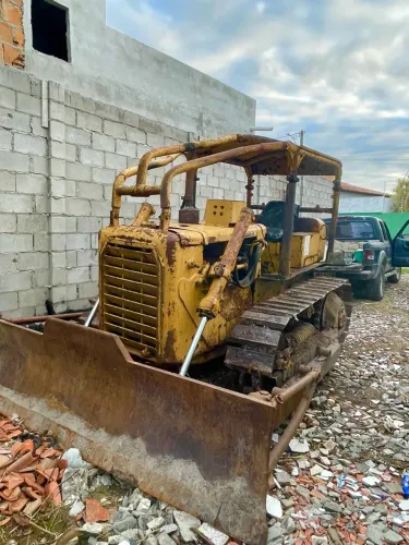 Trator de esteira D4D