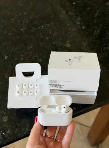AirPods Pro 3 Original ( sem o lado Esquerdo )