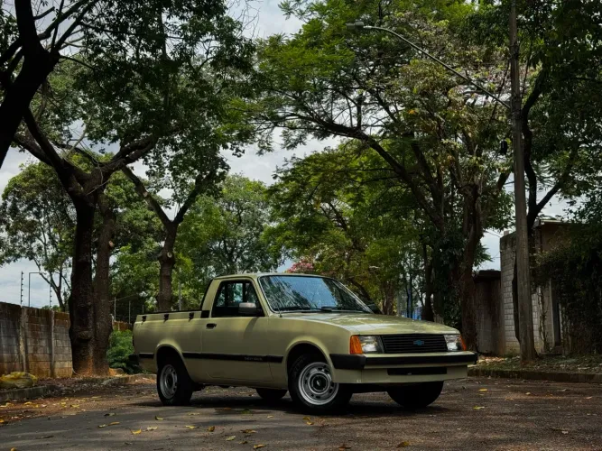 Chevrolet Chevy 500 DL / SL / SE/ Furgão 1.6 (álcool) 1986