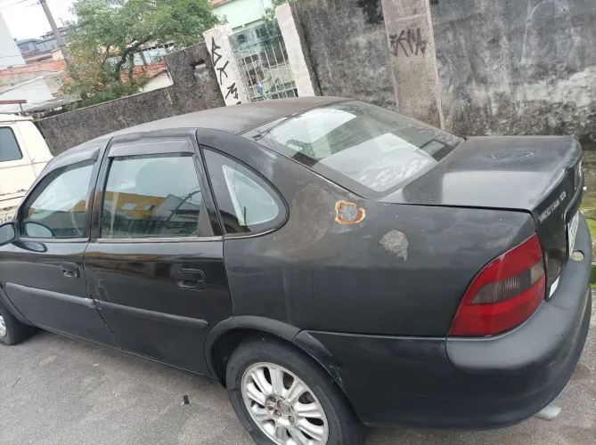 Chevrolet Vectra CD 2.2 16V / 2.0 16V Mec./aut. 1997