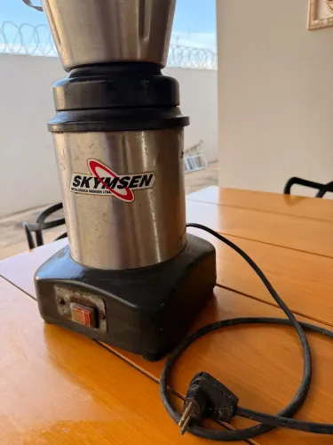 Liquidificador Industrial  Skymsen 110 volts