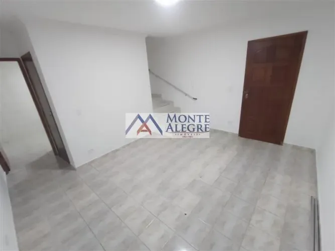 Sobrado para Aluguel na Vila Marari com 70m² e 2 dormitórios/quartos disponíveis